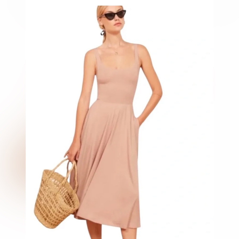 Reformation Blush Pink Scoop Neck Knit MIDI Dress. SZ M.